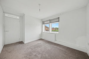 Masefield Avenue Holmewood